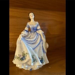 ROYAL DOULTON PRETTY LADIES "JESSICA" HN 5245